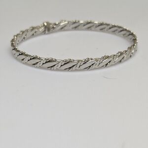 Vintage Avon Classic Twisted Silver Bangle Bracelet